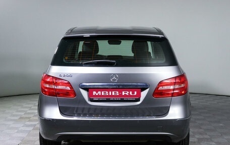 Mercedes-Benz B-Класс, 2014 год, 1 650 000 рублей, 6 фотография
