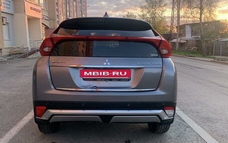 Mitsubishi Eclipse Cross, 2018 год, 2 200 000 рублей, 13 фотография