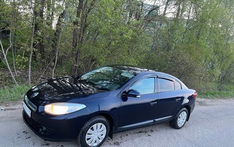 Renault Fluence I, 2011 год, 800 000 рублей, 2 фотография