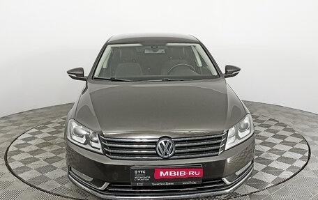 Volkswagen Passat B7, 2014 год, 1 038 000 рублей, 2 фотография