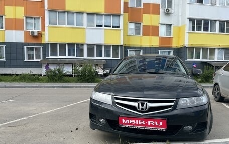 Honda Accord VII рестайлинг, 2006 год, 830 000 рублей, 1 фотография