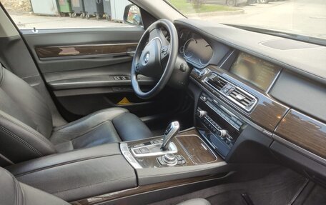 BMW 7 серия, 2012 год, 2 450 000 рублей, 8 фотография