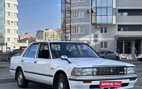 Toyota Crown, 1990 год, 1 150 000 рублей, 4 фотография