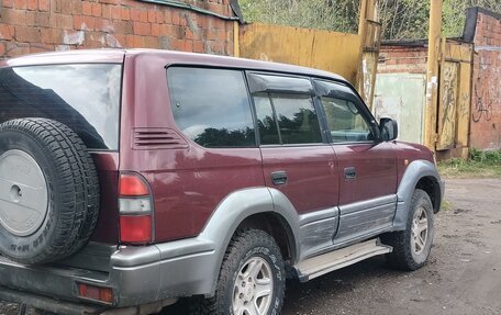 Toyota Land Cruiser Prado 90 рестайлинг, 1997 год, 850 000 рублей, 3 фотография