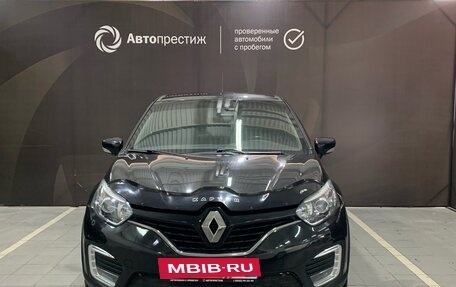 Renault Kaptur I рестайлинг, 2016 год, 1 390 000 рублей, 2 фотография