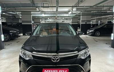Toyota Camry, 2017 год, 3 000 000 рублей, 1 фотография