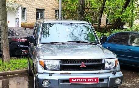 Mitsubishi Pajero Pinin, 2002 год, 400 000 рублей, 2 фотография