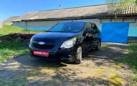 Chevrolet Cobalt II, 2013 год, 653 000 рублей, 1 фотография