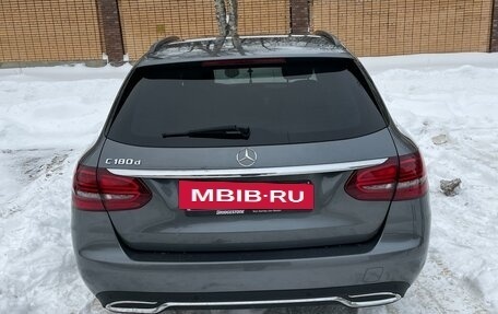 Mercedes-Benz C-Класс, 2018 год, 2 750 000 рублей, 6 фотография