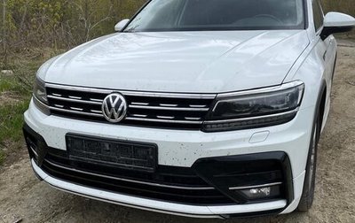 Volkswagen Tiguan II, 2020 год, 3 600 000 рублей, 1 фотография