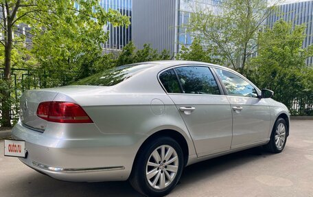 Volkswagen Passat B7, 2013 год, 1 335 000 рублей, 10 фотография