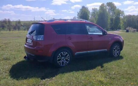 Mitsubishi Outlander III рестайлинг 3, 2008 год, 1 120 000 рублей, 3 фотография