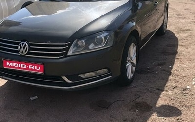 Volkswagen Passat B7, 2012 год, 900 000 рублей, 1 фотография