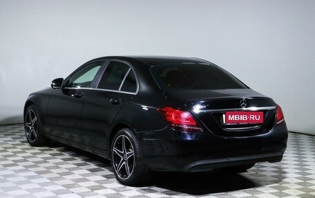 Mercedes-Benz C-Класс, 2019 год, 2 750 000 рублей, 7 фотография