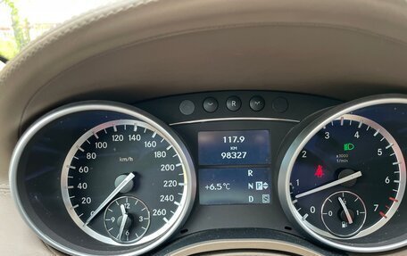 Mercedes-Benz GL-Класс, 2012 год, 3 070 000 рублей, 10 фотография