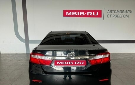 Toyota Camry, 2012 год, 1 850 000 рублей, 5 фотография