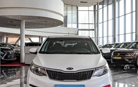 KIA Rio III рестайлинг, 2015 год, 1 339 000 рублей, 2 фотография