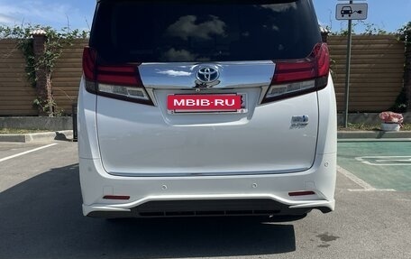 Toyota Alphard III, 2017 год, 4 500 000 рублей, 3 фотография