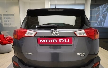 Toyota RAV4, 2013 год, 1 950 000 рублей, 5 фотография