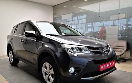 Toyota RAV4, 2013 год, 1 950 000 рублей, 3 фотография