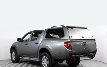 Mitsubishi L200 IV рестайлинг, 2015 год, 1 900 000 рублей, 7 фотография