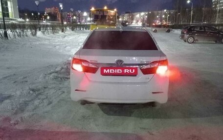 Toyota Camry, 2012 год, 2 100 000 рублей, 7 фотография