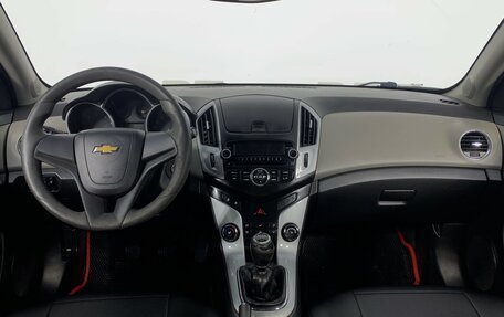 Chevrolet Cruze II, 2013 год, 699 000 рублей, 13 фотография