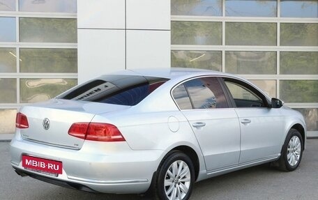 Volkswagen Passat B7, 2011 год, 1 190 000 рублей, 2 фотография