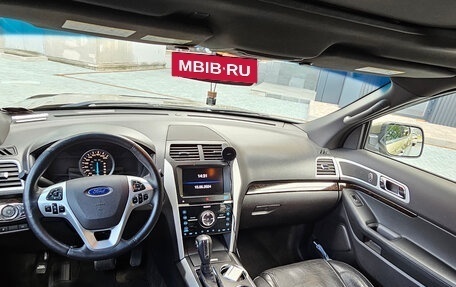 Ford Explorer VI, 2012 год, 2 100 000 рублей, 26 фотография