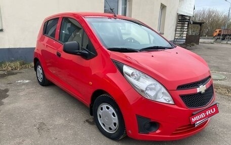 Chevrolet Spark III, 2012 год, 749 000 рублей, 2 фотография