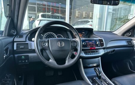 Honda Accord IX рестайлинг, 2013 год, 2 090 000 рублей, 6 фотография