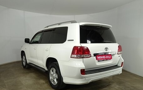 Toyota Land Cruiser 200, 2011 год, 3 299 000 рублей, 7 фотография