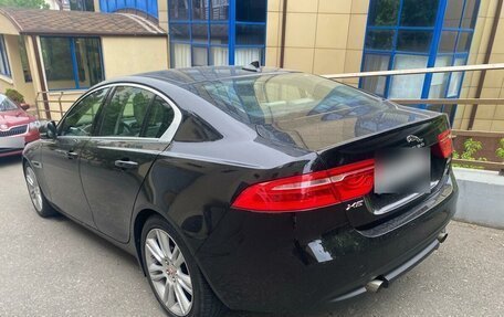 Jaguar XE I рестайлинг, 2015 год, 2 469 000 рублей, 17 фотография