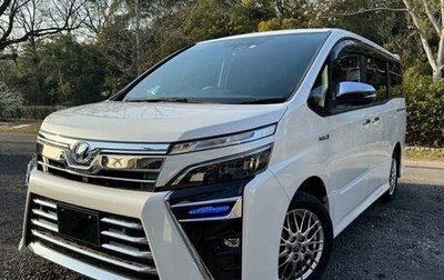 Toyota Voxy III, 2021 год, 1 867 000 рублей, 1 фотография