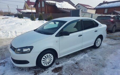 Volkswagen Polo VI (EU Market), 2014 год, 678 000 рублей, 3 фотография