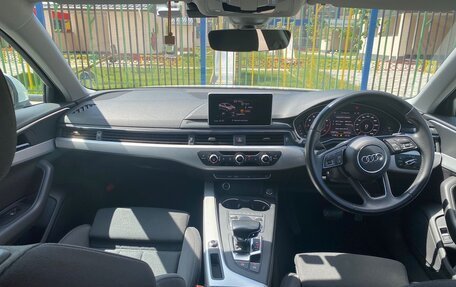 Audi A4, 2017 год, 2 600 000 рублей, 8 фотография