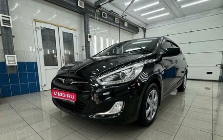 Hyundai Solaris II рестайлинг, 2013 год, 795 000 рублей, 1 фотография