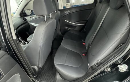 Hyundai Solaris II рестайлинг, 2013 год, 795 000 рублей, 12 фотография