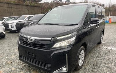 Toyota Voxy III, 2018 год, 2 400 983 рублей, 1 фотография