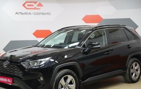 Toyota RAV4, 2020 год, 1 фотография