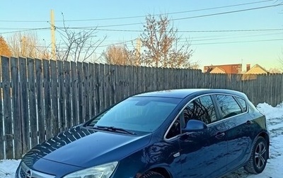 Opel Astra J, 2011 год, 680 000 рублей, 1 фотография
