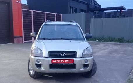 Hyundai Tucson III, 2007 год, 760 000 рублей, 1 фотография