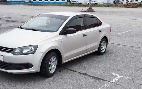 Volkswagen Polo VI (EU Market), 2014 год, 750 000 рублей, 1 фотография