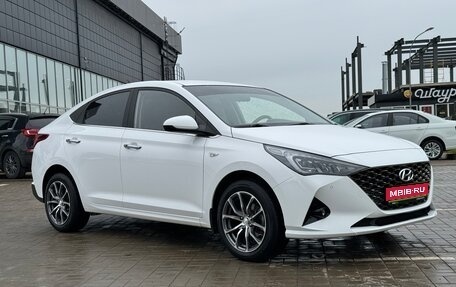 Hyundai Solaris II рестайлинг, 2021 год, 1 915 000 рублей, 1 фотография