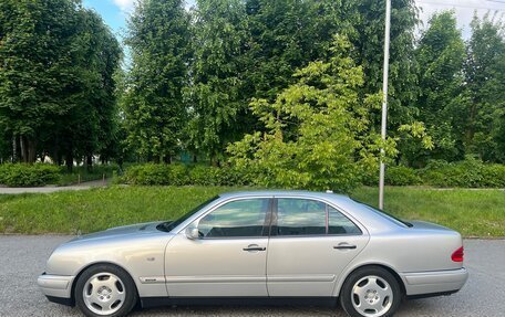 Mercedes-Benz E-Класс, 1998 год, 1 100 000 рублей, 1 фотография