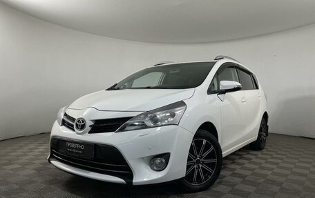 Toyota Verso I, 2013 год, 1 фотография