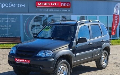 Chevrolet Niva I рестайлинг, 2015 год, 689 000 рублей, 1 фотография