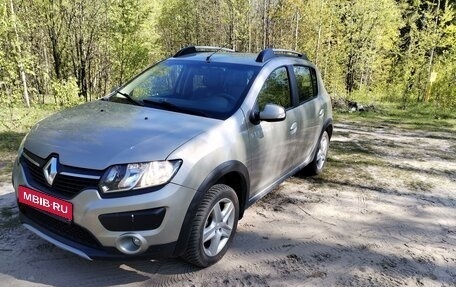 Renault Sandero II рестайлинг, 2016 год, 1 299 000 рублей, 1 фотография