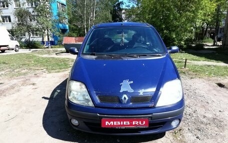 Renault Scenic III, 2000 год, 250 000 рублей, 1 фотография