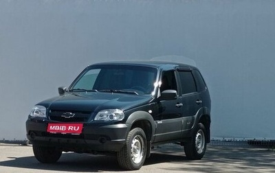 Chevrolet Niva I рестайлинг, 2018 год, 920 000 рублей, 1 фотография
